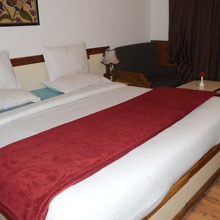 Standard Hotel And Resturant Srinagar  Luaran gambar