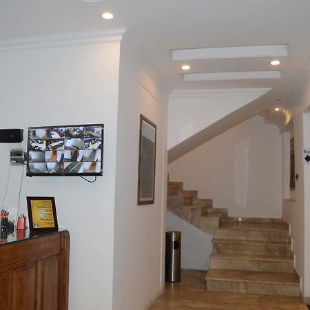 Standard Hotel And Resturant Srinagar  Luaran gambar