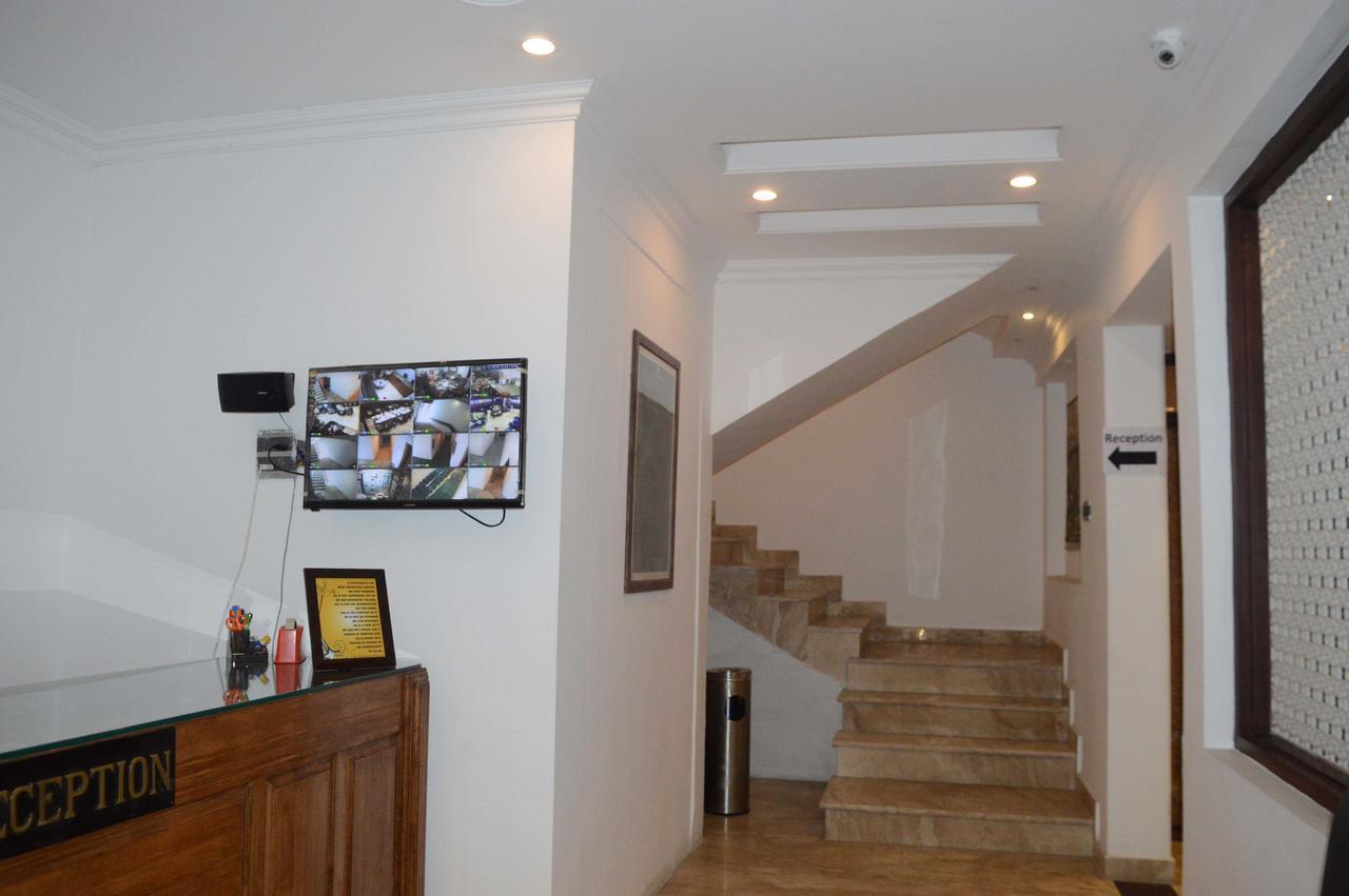 Standard Hotel And Resturant Srinagar  Luaran gambar