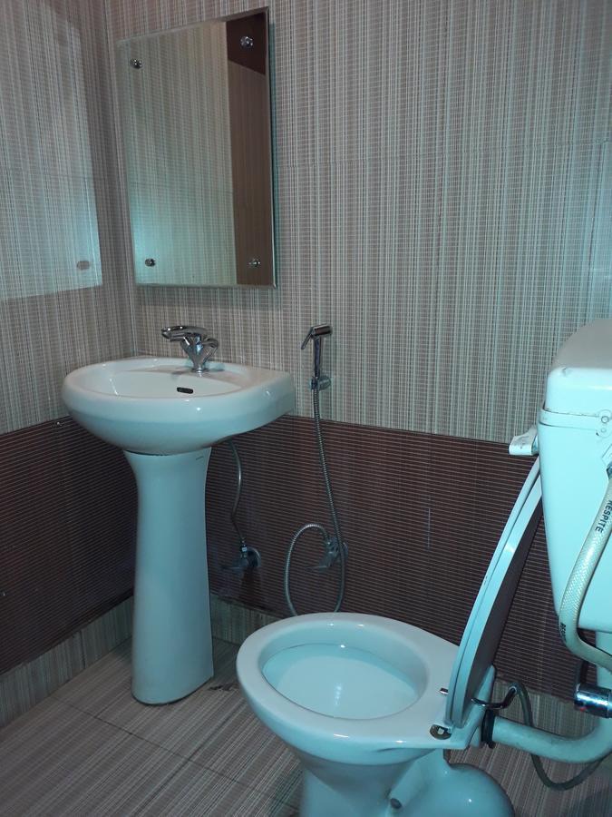Standard Hotel And Resturant Srinagar  Luaran gambar