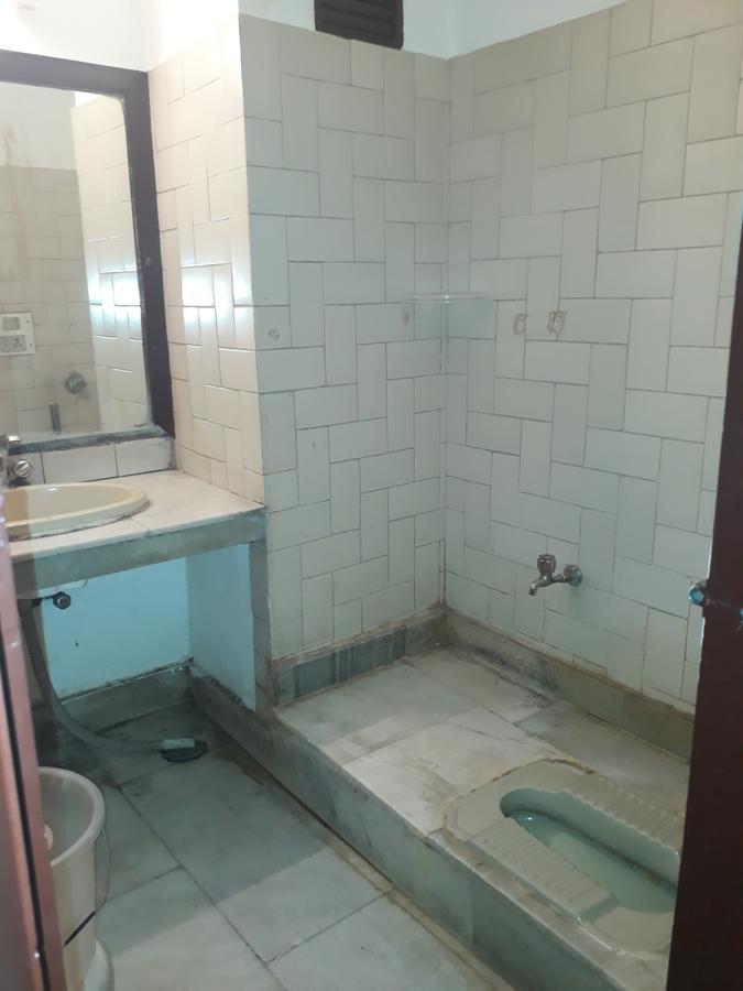 Standard Hotel And Resturant Srinagar  Luaran gambar
