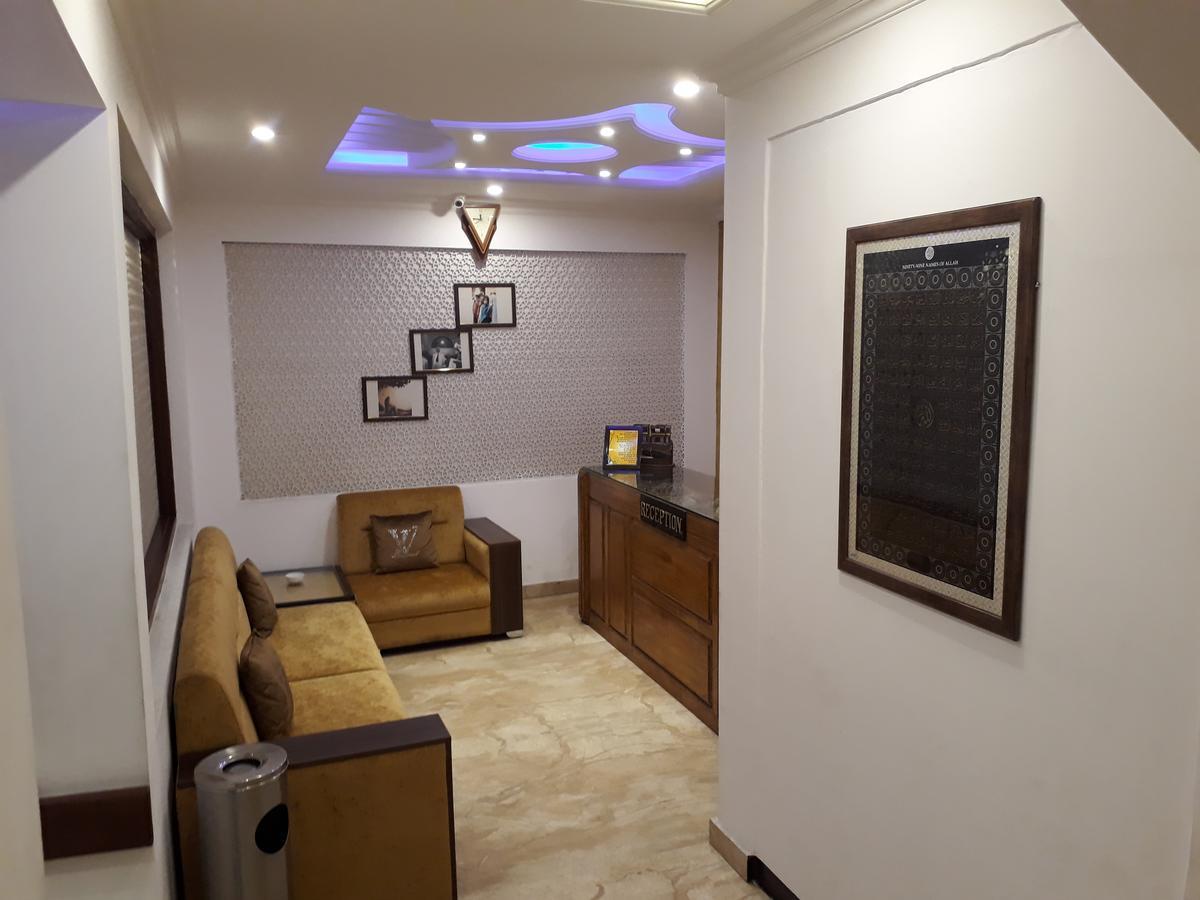 Standard Hotel And Resturant Srinagar  Luaran gambar