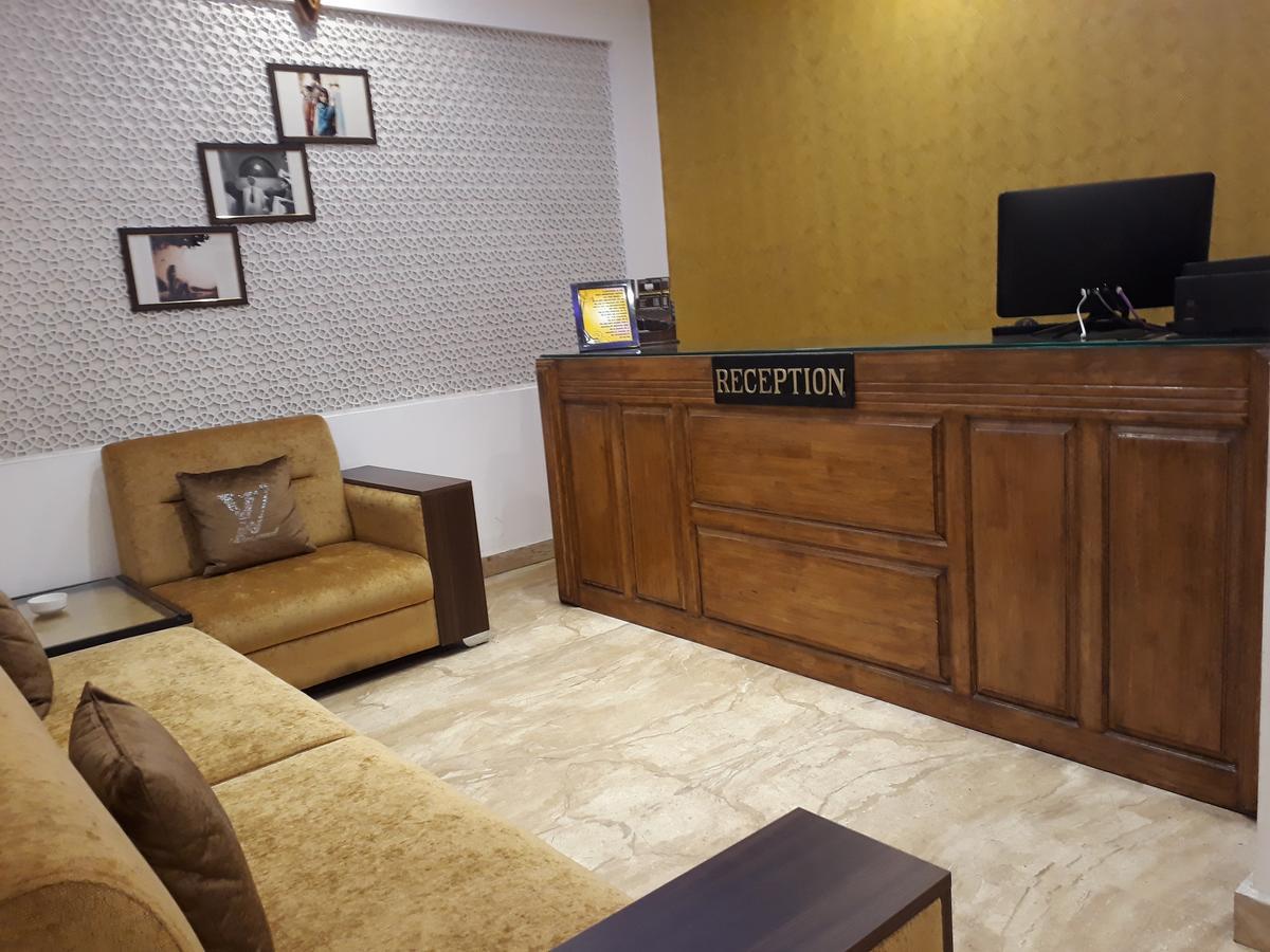 Standard Hotel And Resturant Srinagar  Luaran gambar